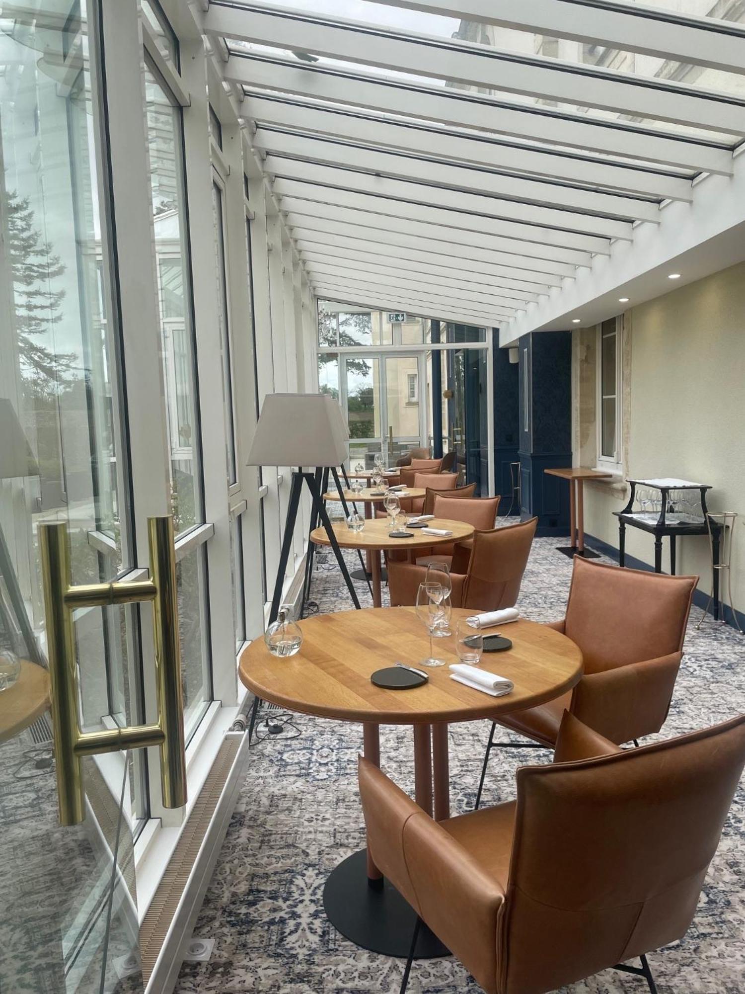 Grand Hotel "Chateau De Sully" - Piscine & Spa -Teritoria Sully  Bagian luar foto