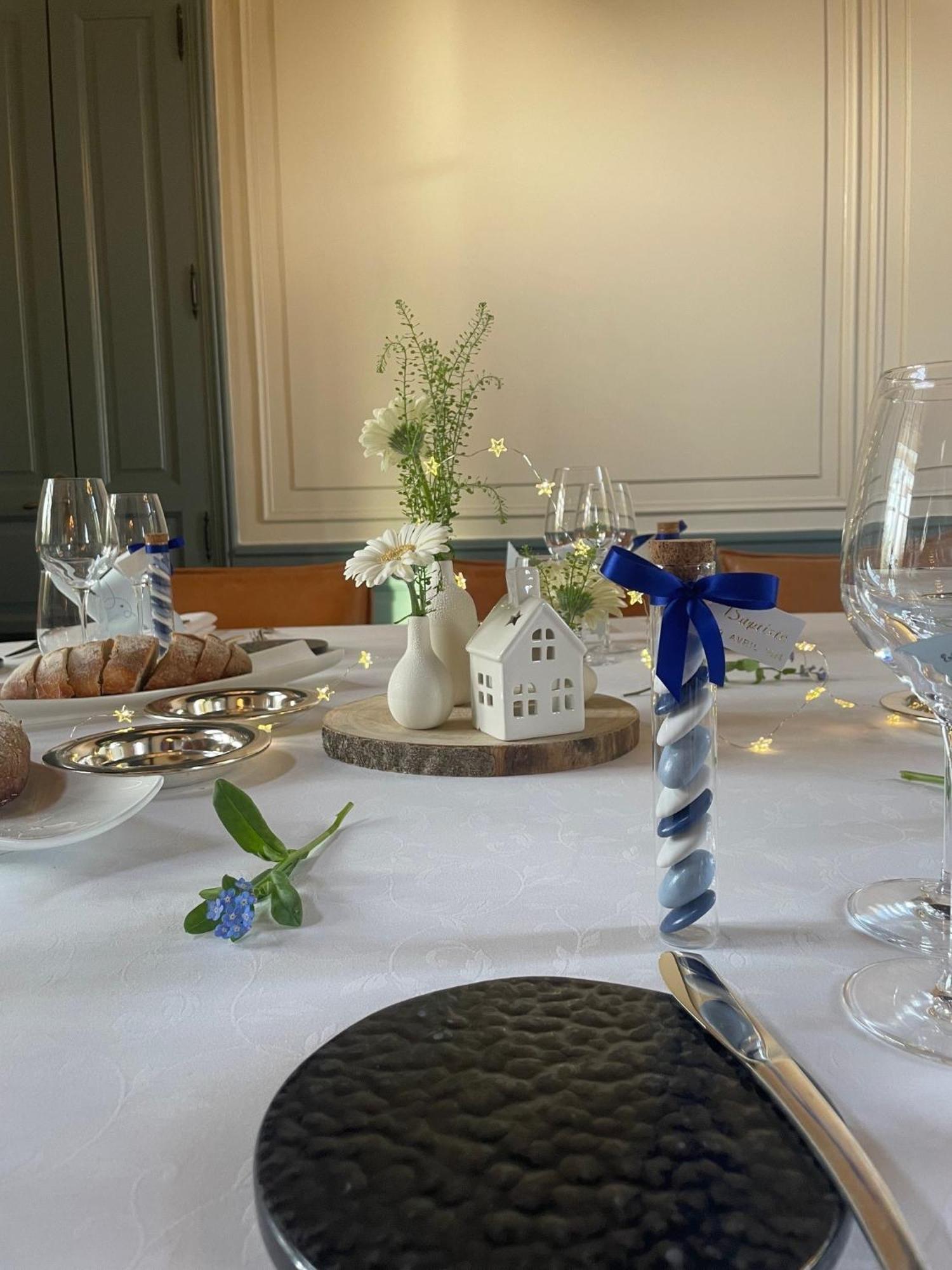 Grand Hotel "Chateau De Sully" - Piscine & Spa -Teritoria Sully  Bagian luar foto