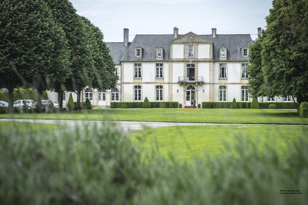 Grand Hotel "Chateau De Sully" - Piscine & Spa -Teritoria Sully  Bagian luar foto
